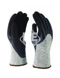 Szürke vágásbiztos kesztyű, fekete, dupla nitril mártással, 7